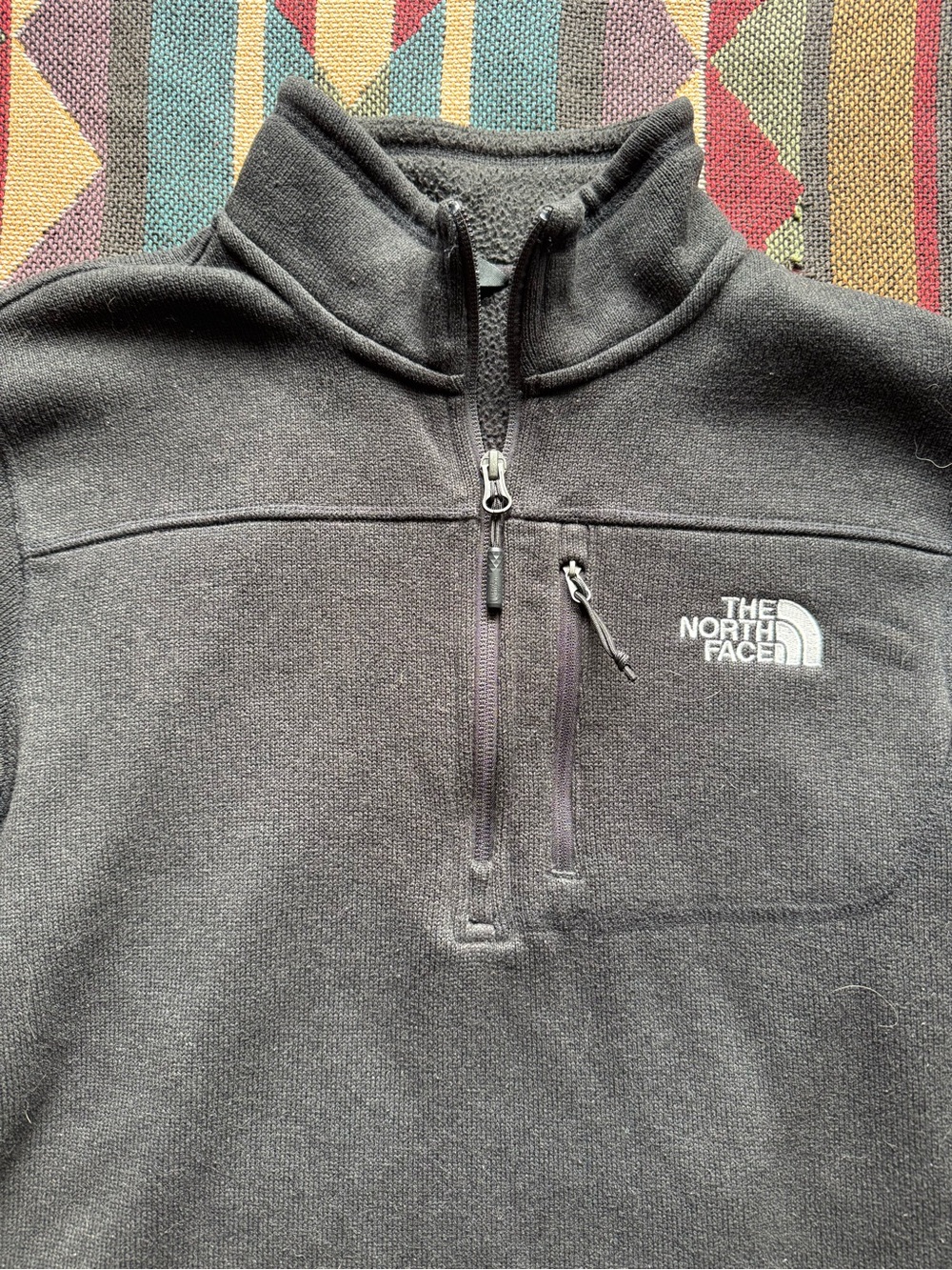 The North Face Men's Black Quarter-Zip Fleece Pullover